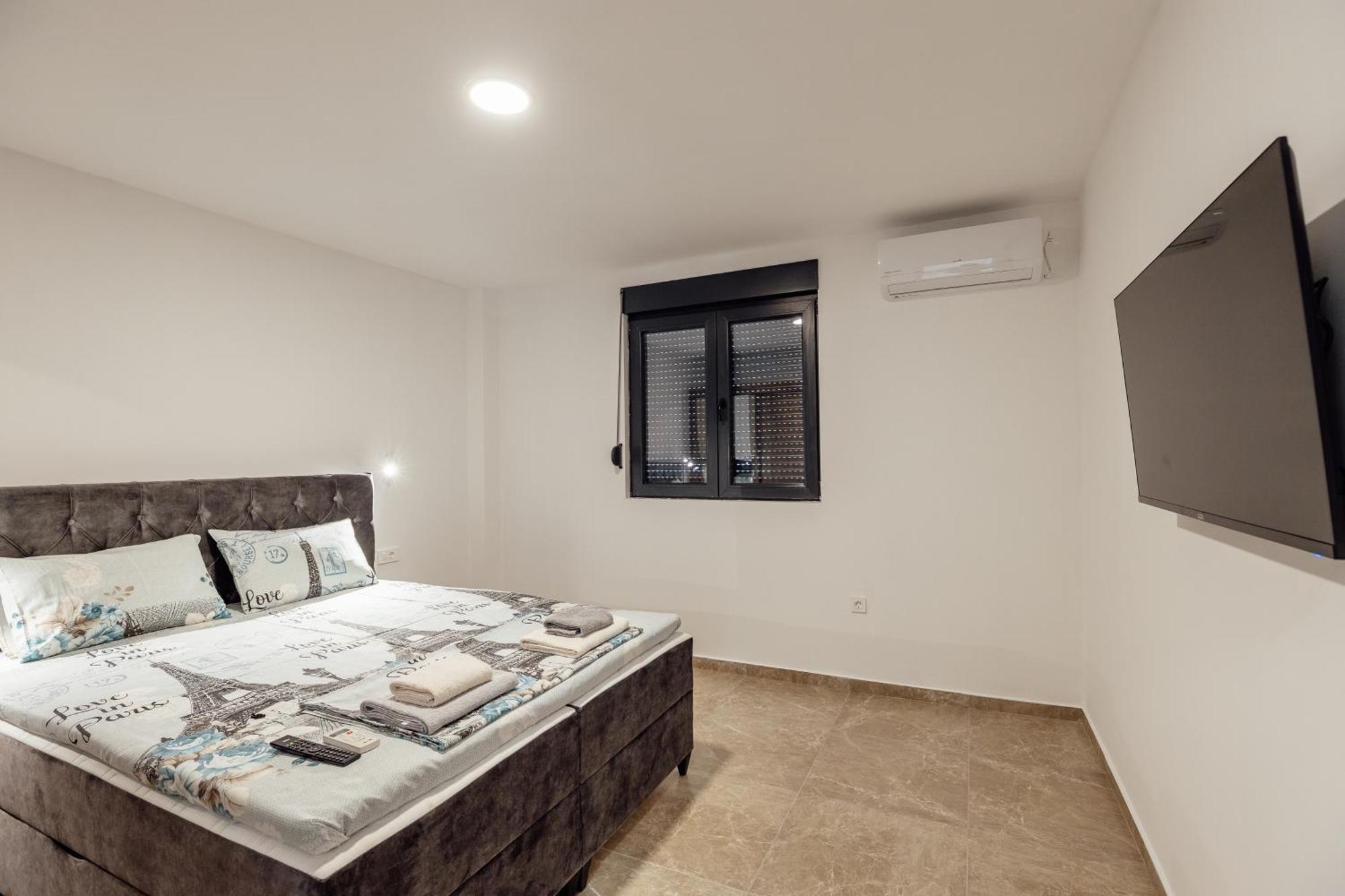 Magnolija Apartmani Igalo Exteriör bild
