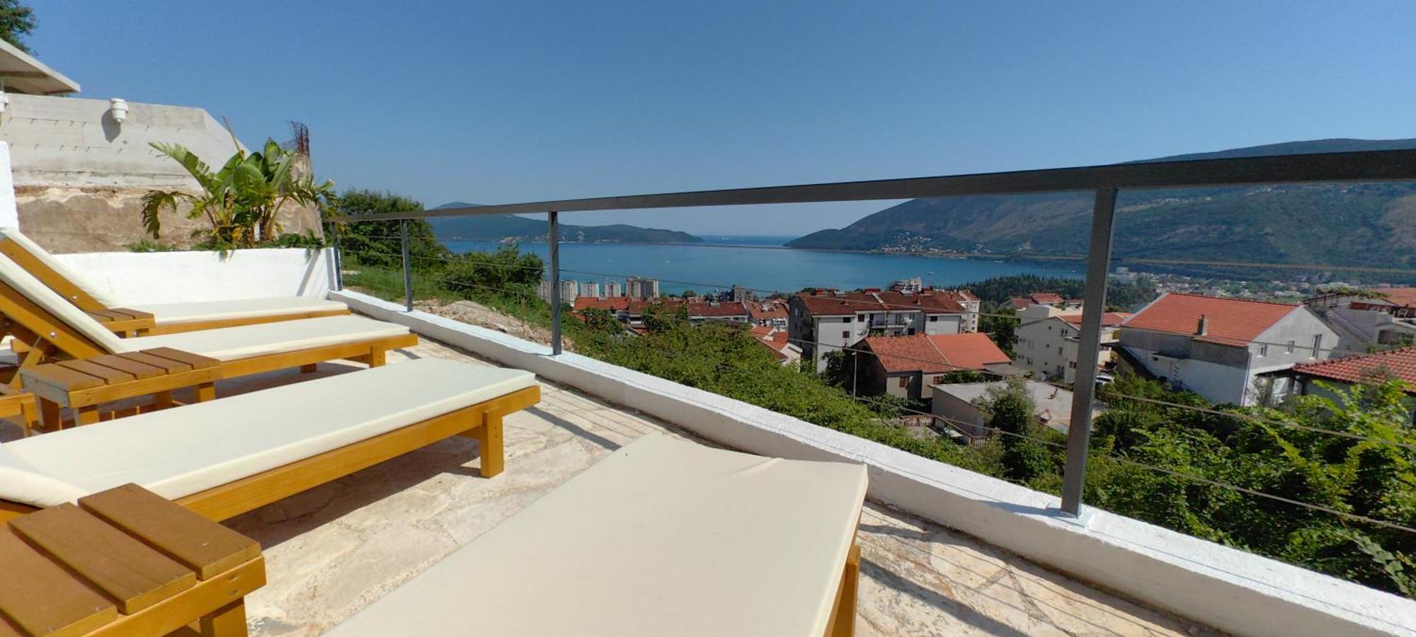 Magnolija Apartmani Igalo Exteriör bild